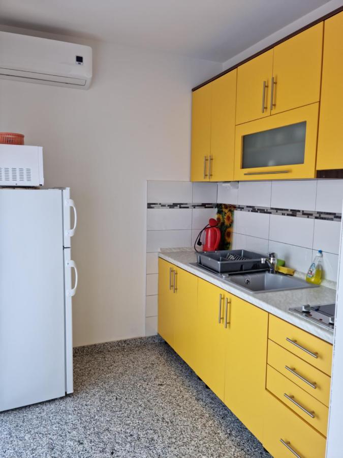 Appartments D&D Peroj Extérieur photo