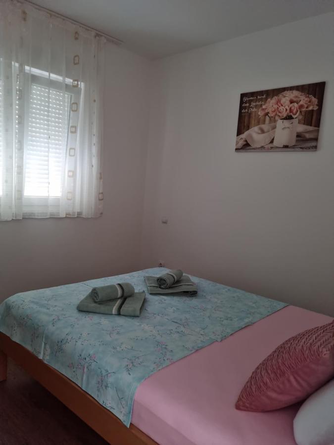 Appartments D&D Peroj Extérieur photo
