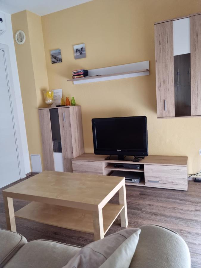 Appartments D&D Peroj Extérieur photo
