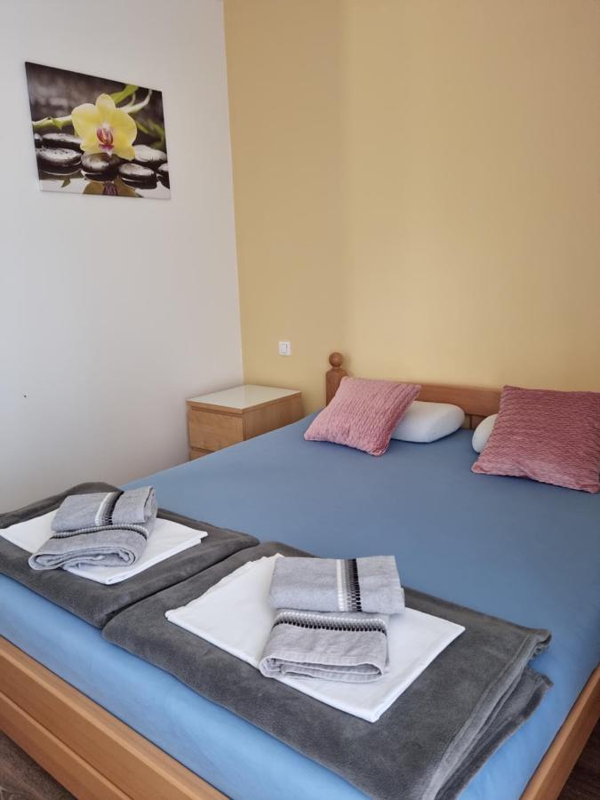 Appartments D&D Peroj Extérieur photo