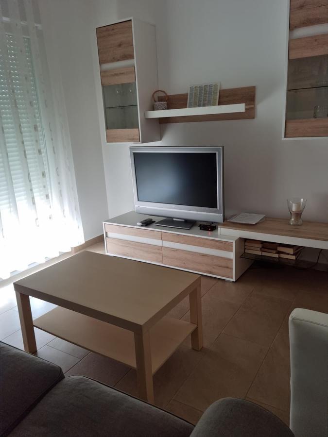 Appartments D&D Peroj Extérieur photo